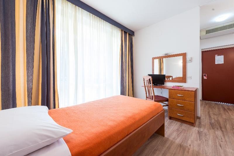 Vis Hotel 3*